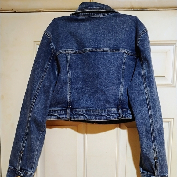 New With Tags Bebe Size Medium Women's Denim Zip Front Patch Pocket Jacket - Picture 6 of 12